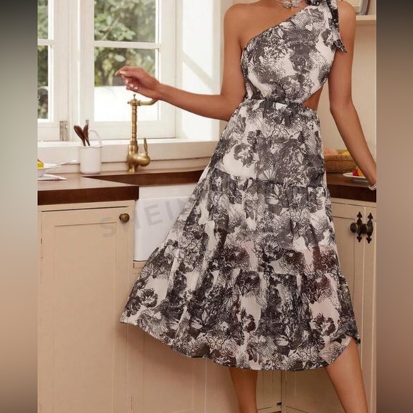 NWT COMMENSE dress - Picture 4 of 8